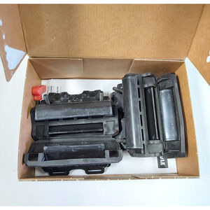Thule - Podium Kit 4013: BMW 5 Door 2009 - 2011